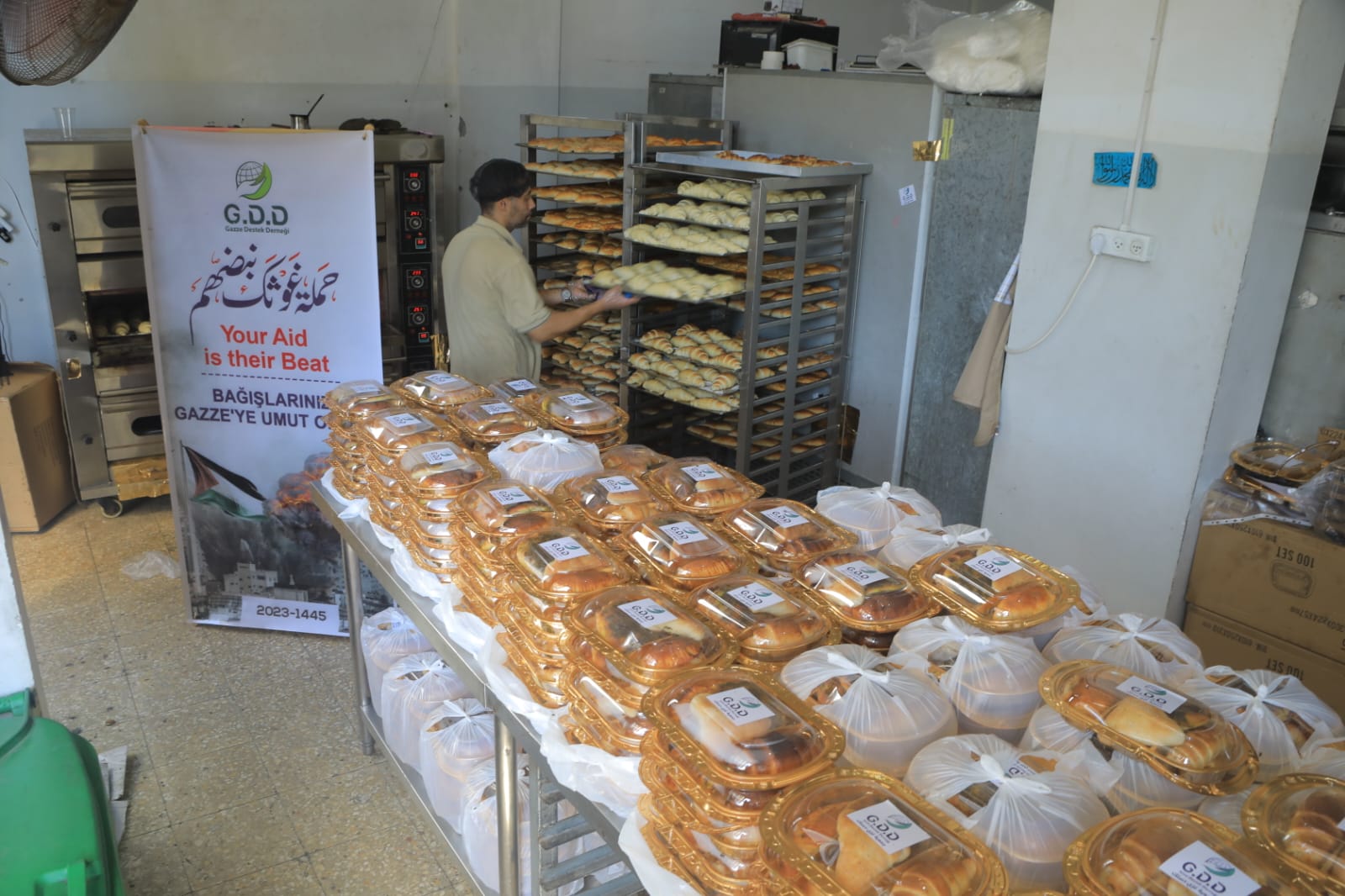 Gazze Destek is implementing a pastry project for the displaced in the northern Gaza Strip