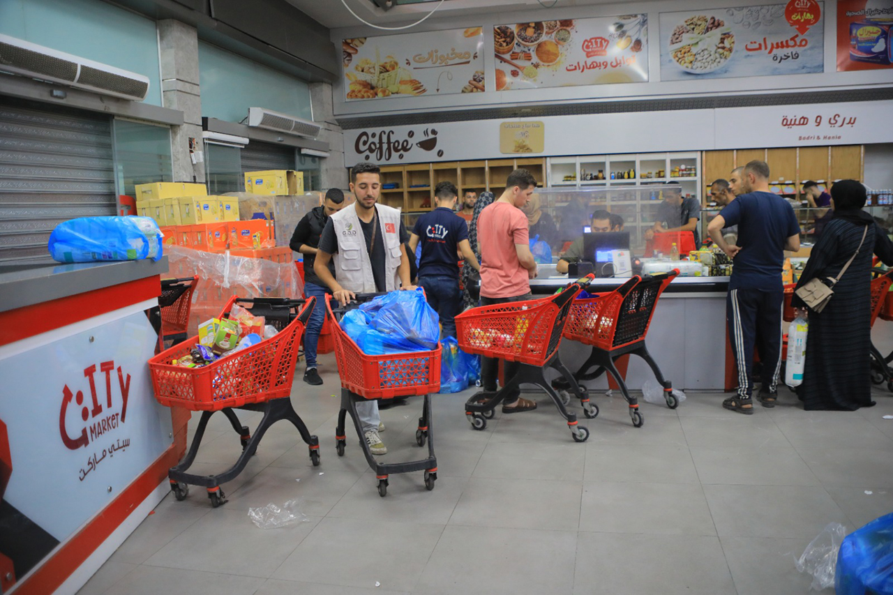 Gazze Destek is implementing the voucher project for displaced families