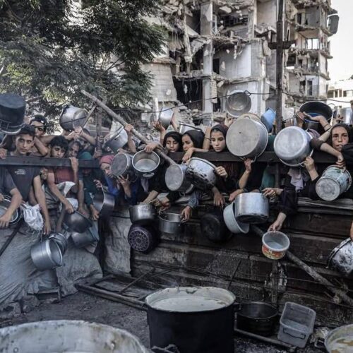 Gazze Açlıktan Ölüyor